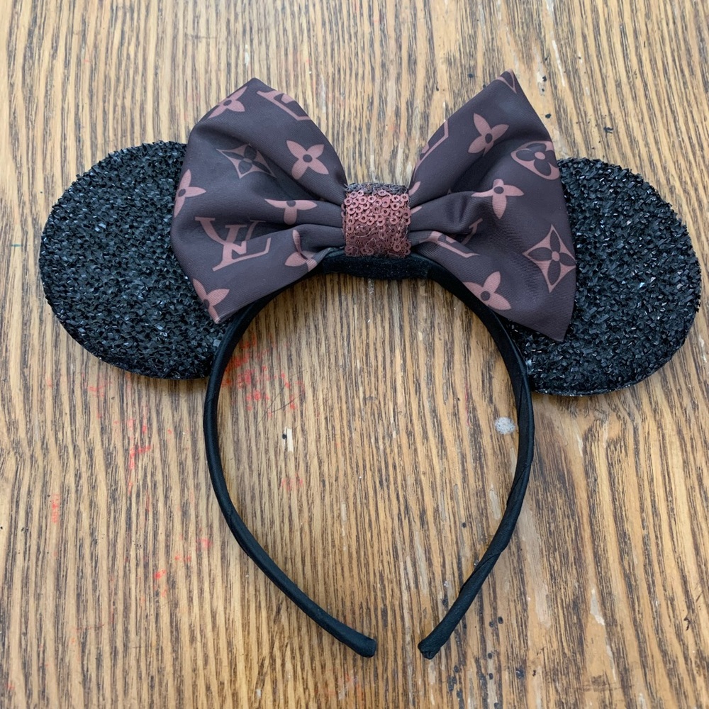 Designer Minnie Mouse Ears Adult Small